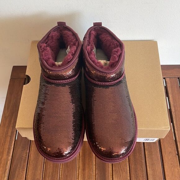 UGG Classic Ultra Mini Mirror Ball Sequins Boots Wild Grape US Women 11/UK9/EU42 - Picture 6 of 14